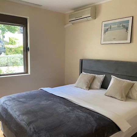Dolce Vita Apartment Sveti Vlas Eksteriør billede