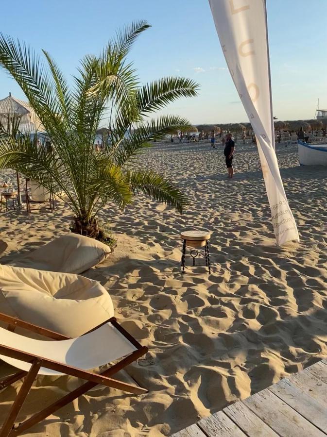 Dolce Vita Apartment Sveti Vlas Eksteriør billede